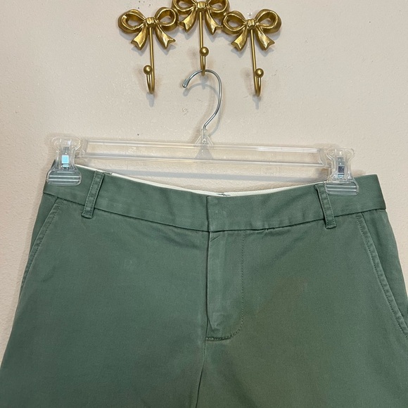 Old Navy Patterned Blue and Cream Fabric - Picture 2 of 8